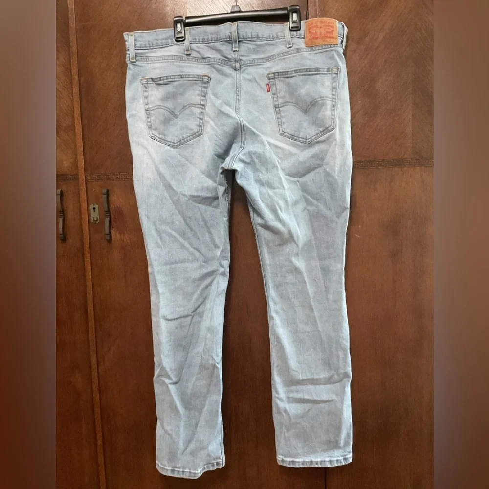 Levis modern slim